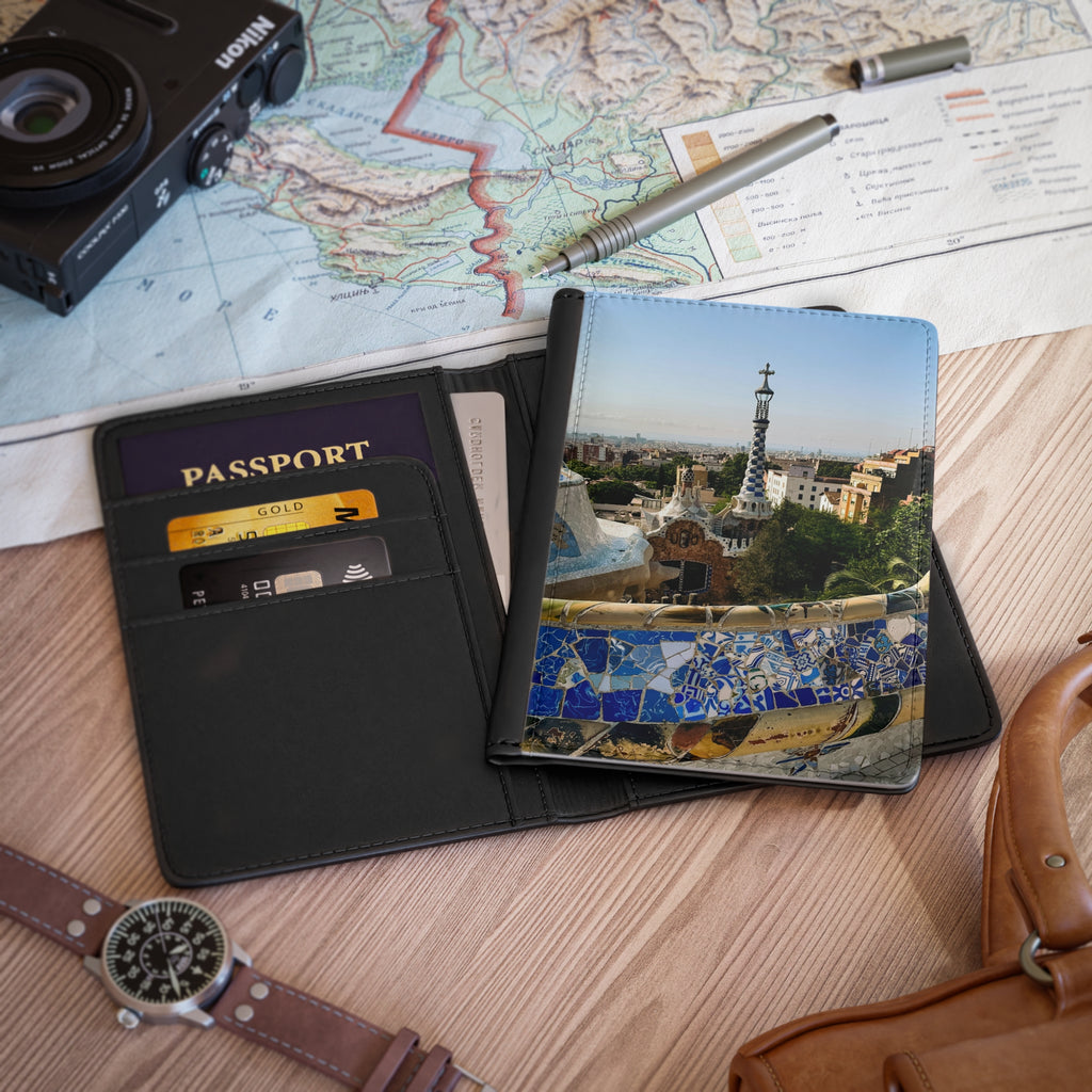 Funda de pasaporte — Cartera de viaje mosaico Barcelona Park Güell  - Magic Dreams Collection