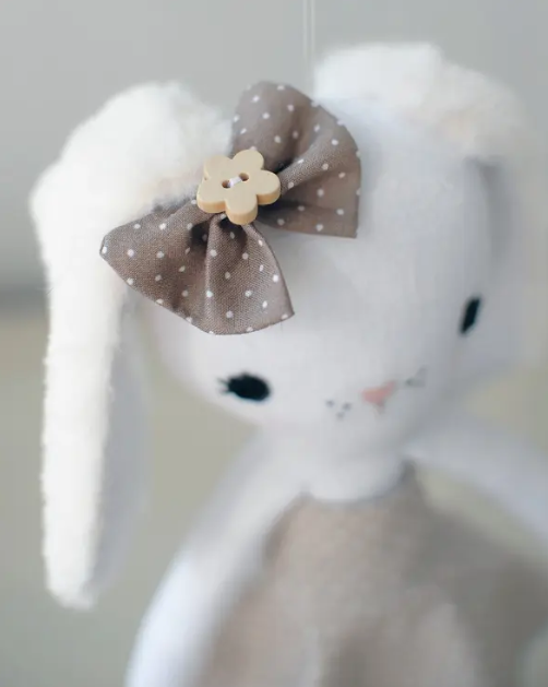 Muñeca Conejo Mamá y Bebé — 35 cm, hecha a mano (Magic Dreams Collection)