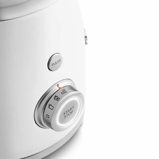Batidora Smeg BLF03WHEU — Blanco clásico, 800W, 1,5L - Magic Dreams Collection