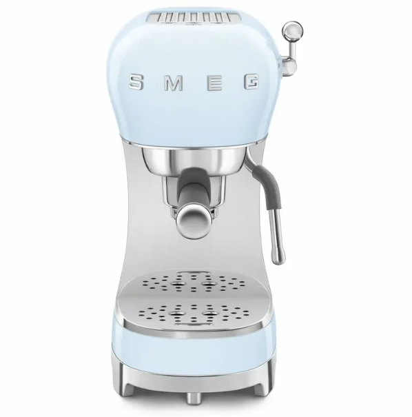 Cafetera Manual Smeg ECF02PBEU — Azul Retro, 15 Bares - Magic Dreams Collection