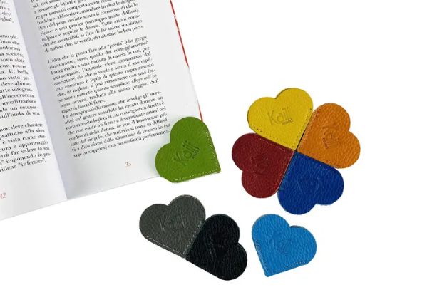 Marcapáginas Corazón de Piel Azul – Magic Dreams Collection