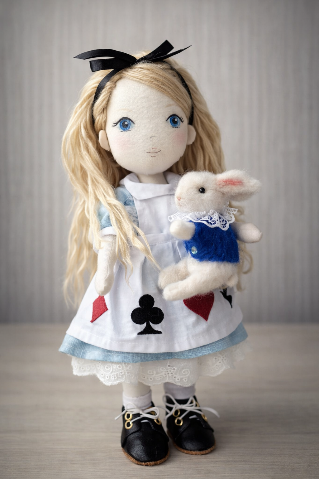 Alicia en el País de las Maravillas y el Conejo Blanco de Freya Dolls — Magic Dreams Collection