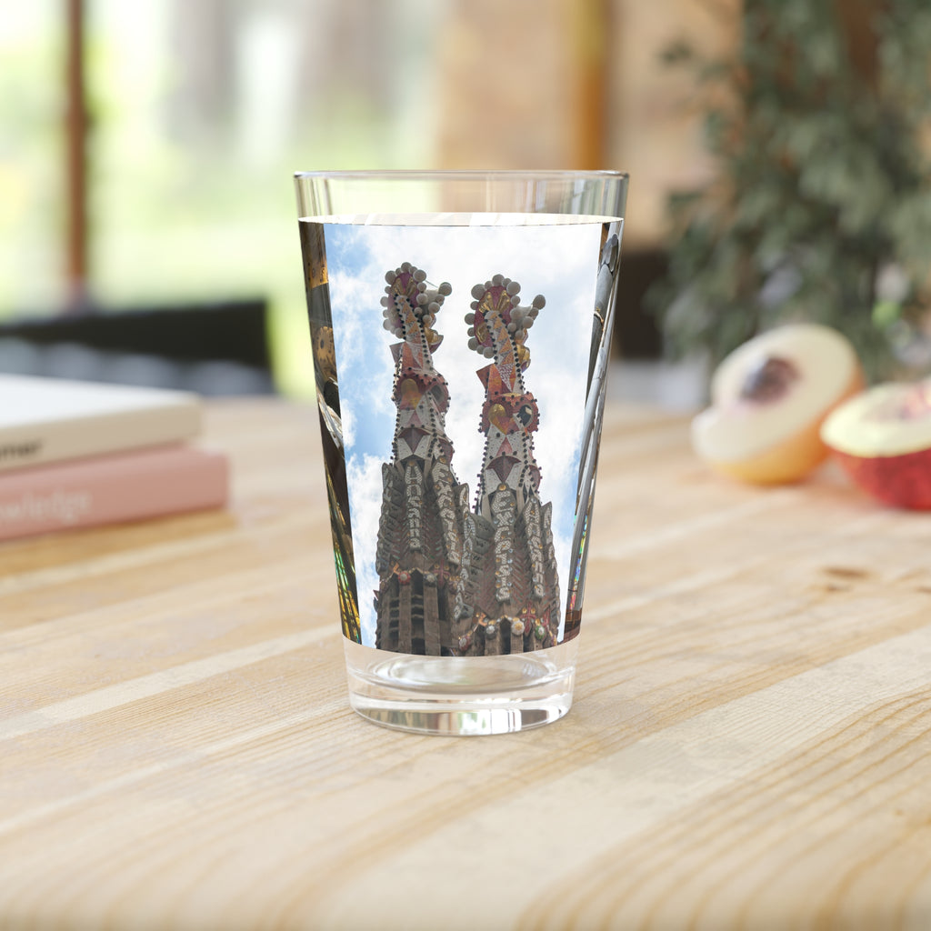 Vaso  panorámico de la Sagrada Familia — Vaso del Templo Expiatorio de Antoni Gaudí - Magic Dreams Collection